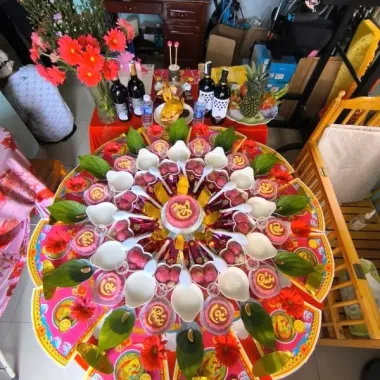 Mâm cúng Bé Gái
