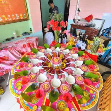Mâm cúng Bé Gái