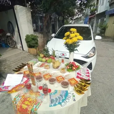 Mâm Cúng Xe Mới